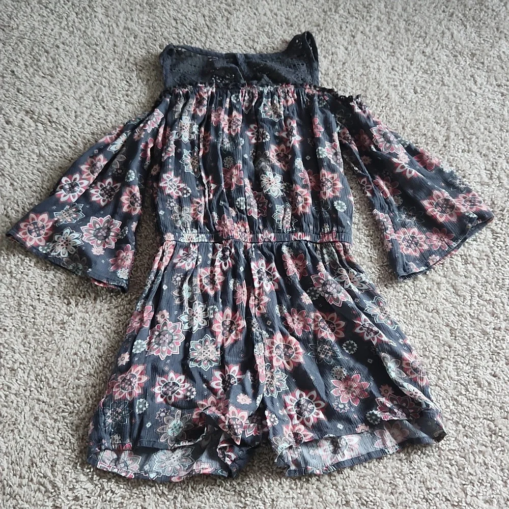 Justice Girls Size 12 Grey Paisely Short Romper, long sleeve - Picture 4 of 4